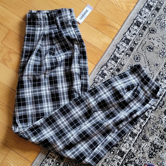 GARAGE Chelsea Pleated Pant - Picture 3 of 4